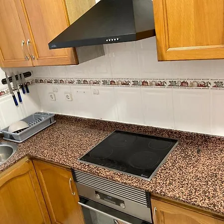 Apartamento A 100 Metros De La Playa Malvarrosa